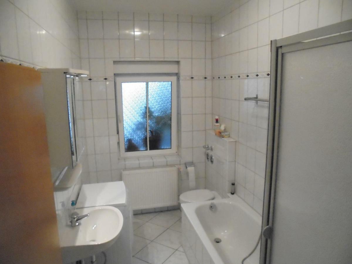 אוברהאוזן Ferienwohnung Mit Terasse מראה חיצוני תמונה